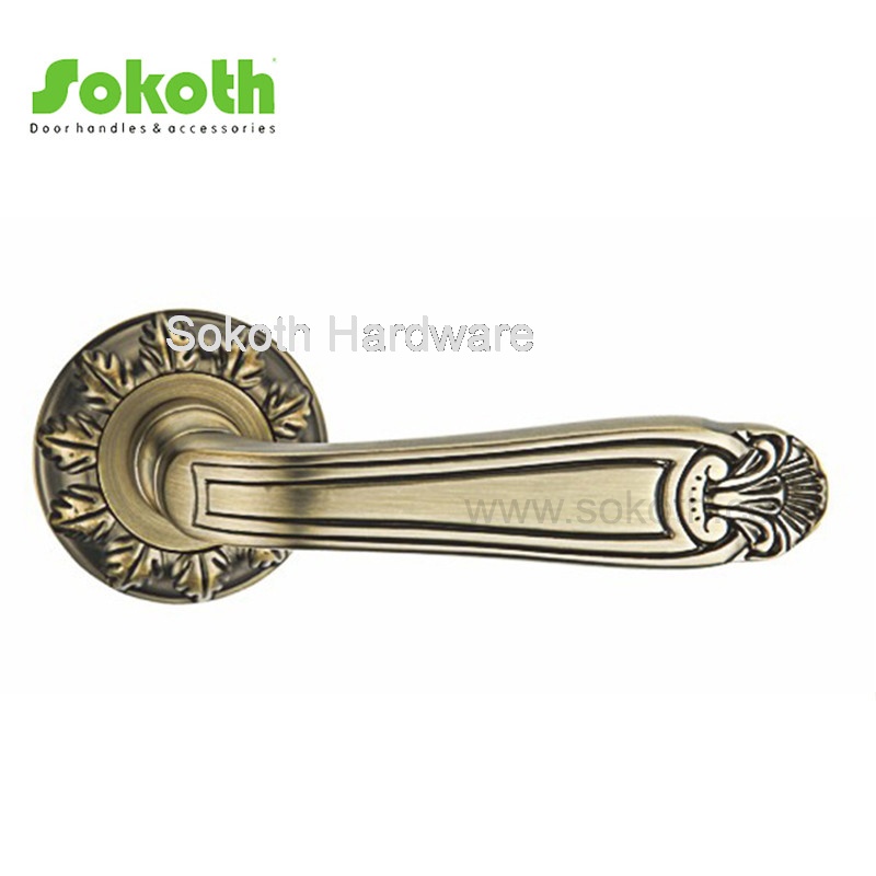 internal   door handle