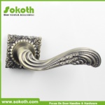 Zinc Handle