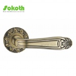 internal   door handle