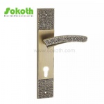 Zinc handle on Plate