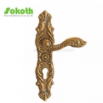 Zinc handle on Plate
