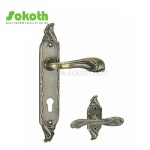 Zinc handle on Plate