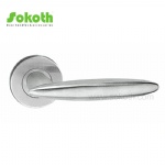 stainless steel handle on rose